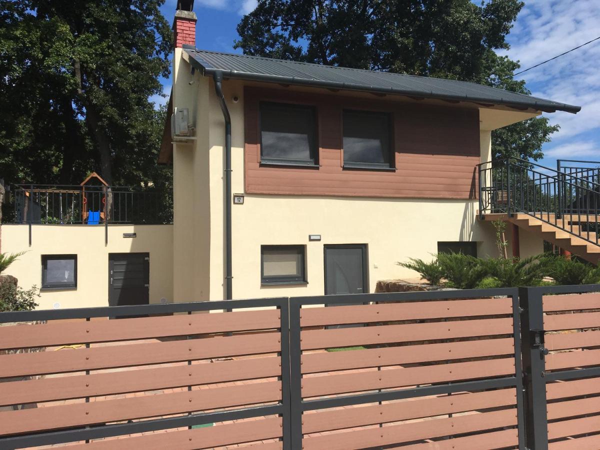 Balaton Wellness Tom Cat Nyaralo 1 Wellness Es 1 Gyermekbarat Apartmannal Kovagoors Exteriör bild
