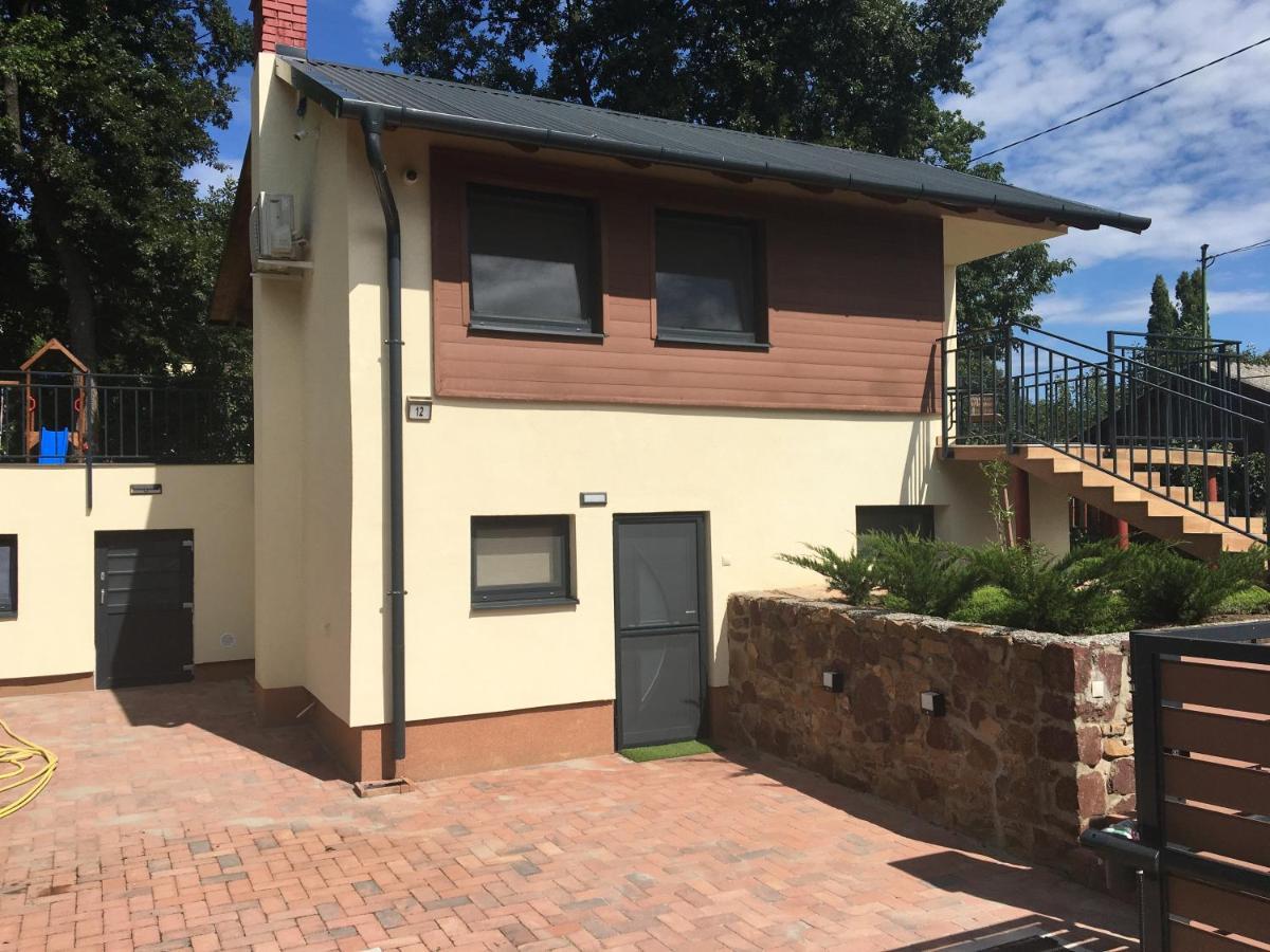 Balaton Wellness Tom Cat Nyaralo 1 Wellness Es 1 Gyermekbarat Apartmannal Kovagoors Exteriör bild