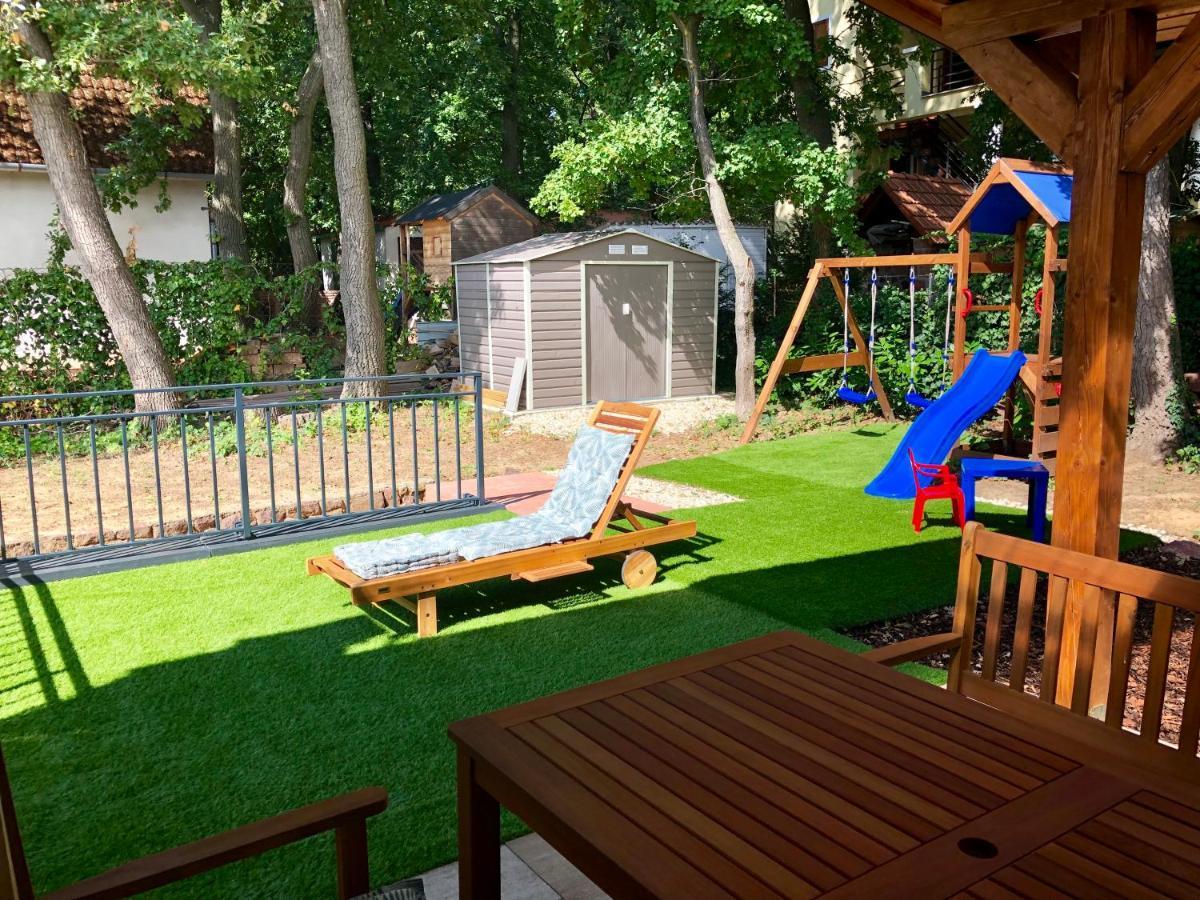 Balaton Wellness Tom Cat Nyaralo 1 Wellness Es 1 Gyermekbarat Apartmannal Kovagoors Exteriör bild